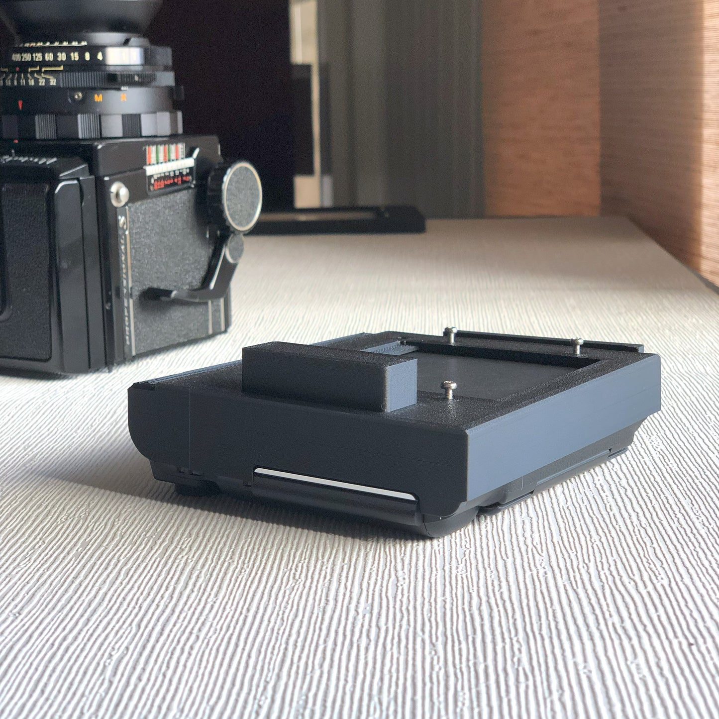 JingStax Black - Motorized Instax Square Back for Mamiya RB67
