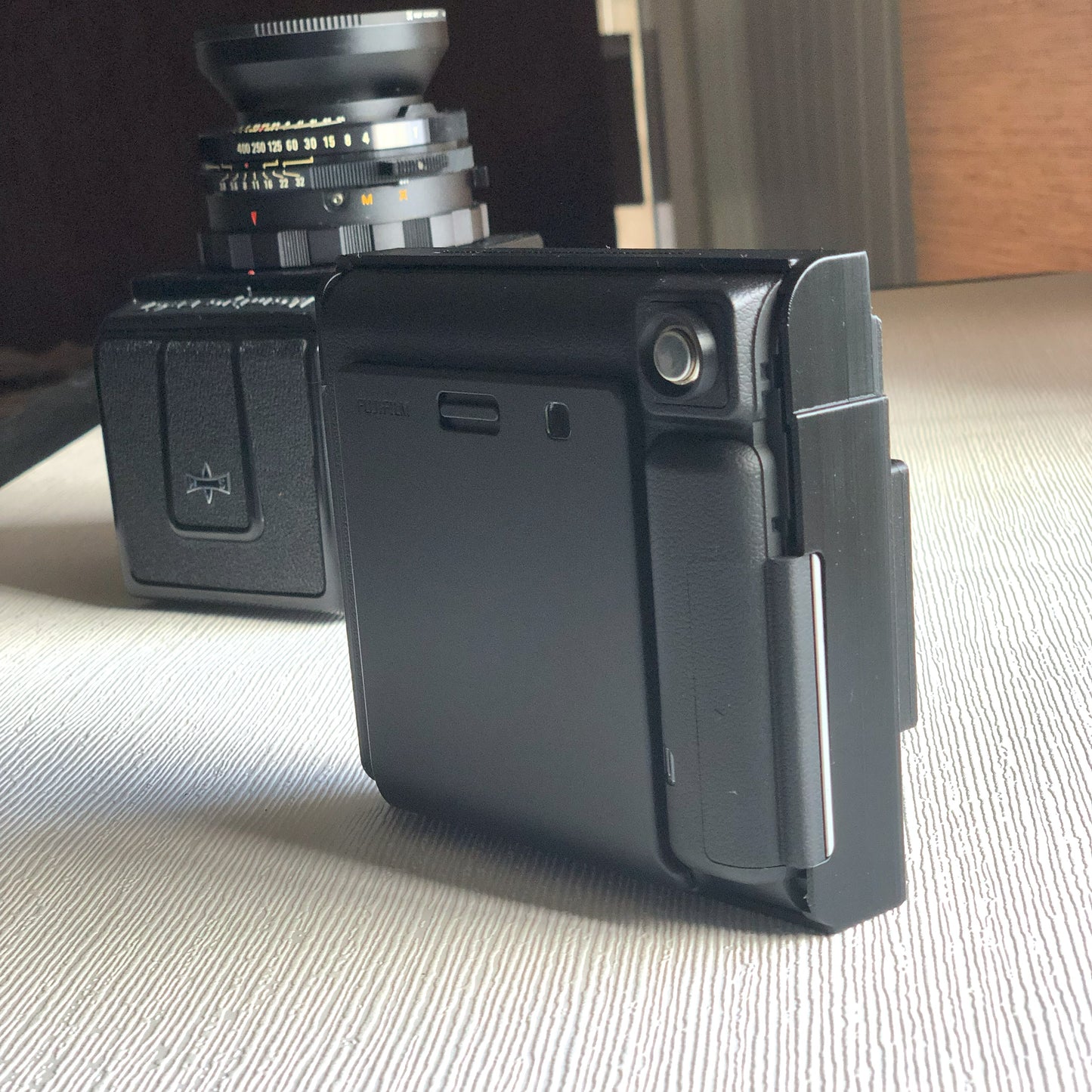 JingStax Black - Motorized Instax Square Back for Mamiya RB67