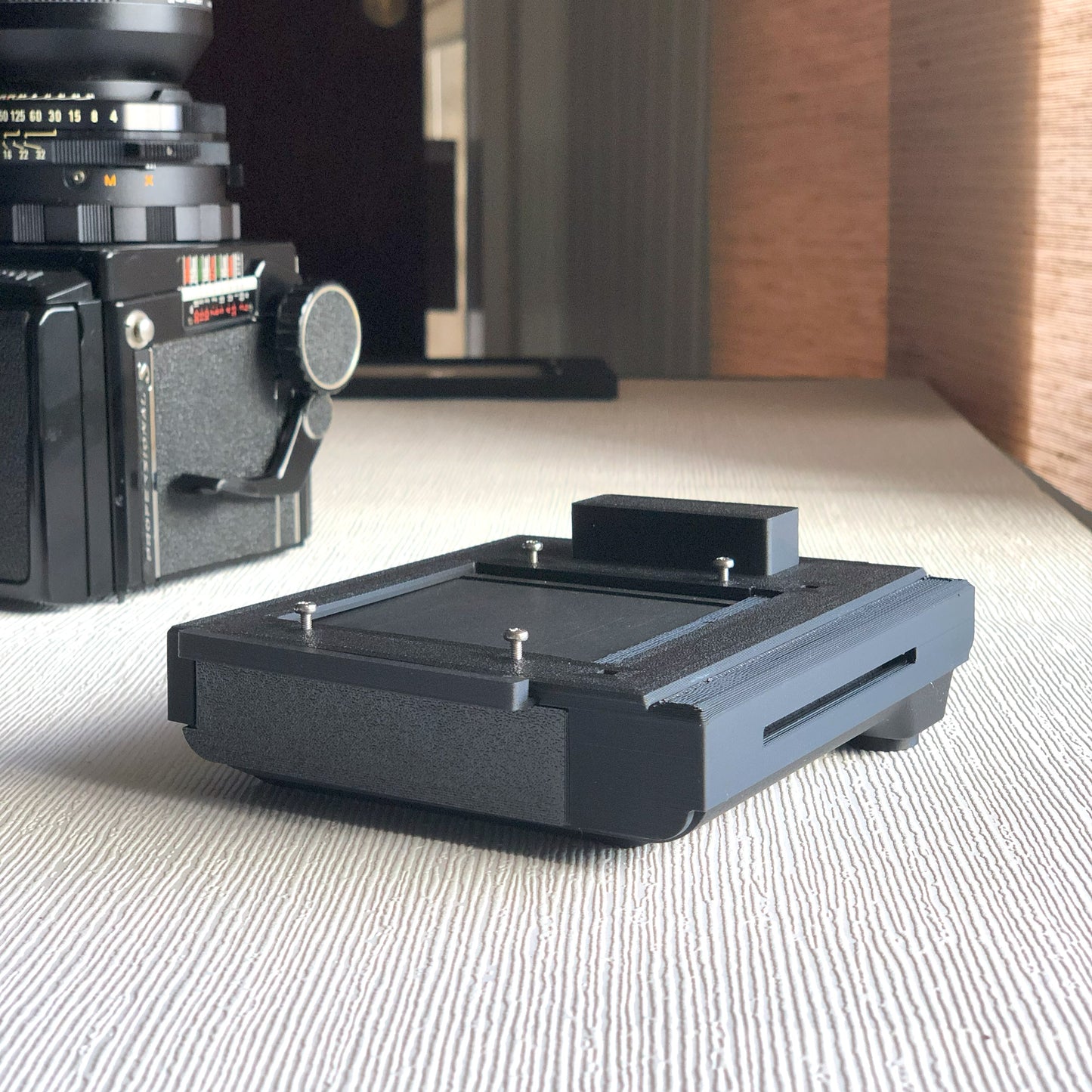 JingStax Black - Motorized Instax Square Back for Mamiya RB67